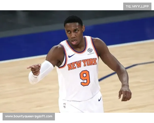 莫布利外线投射进步明显，骑士内线双塔战术多样化